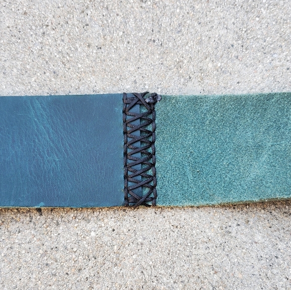 Handmade/Sewn Turquoise BELT w/ Ring Tie in Vegetable Tanned Leather - Picture 6 of 8